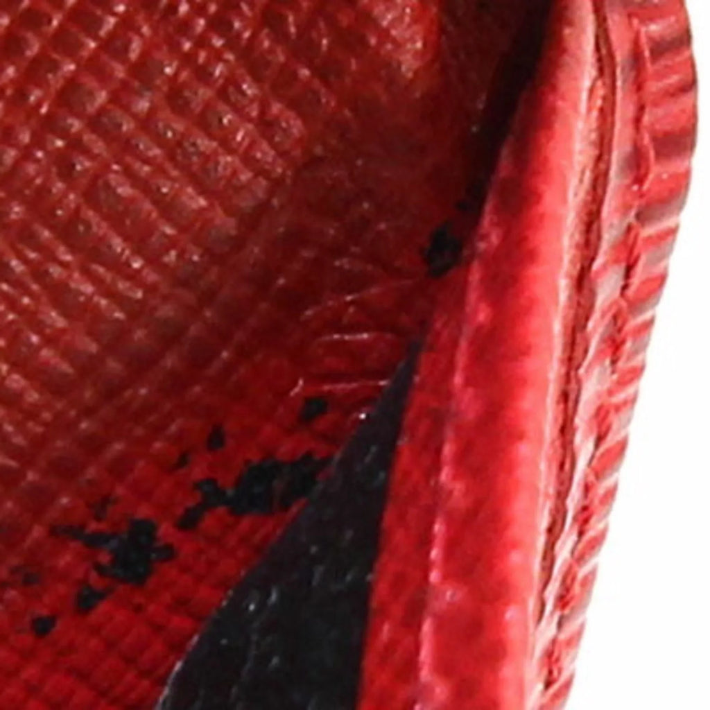 Louis International Tresor Pre-Owned Vuitton Castilean Ladies Wallet M63387 Red Porto Tri-Fold Epi (Good)