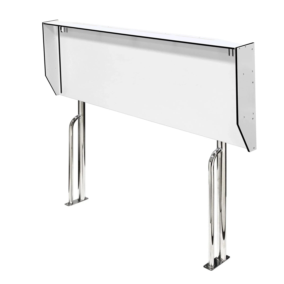 Mount Magma with Steel Tournament Cleaning Station Series Stainless Dock
