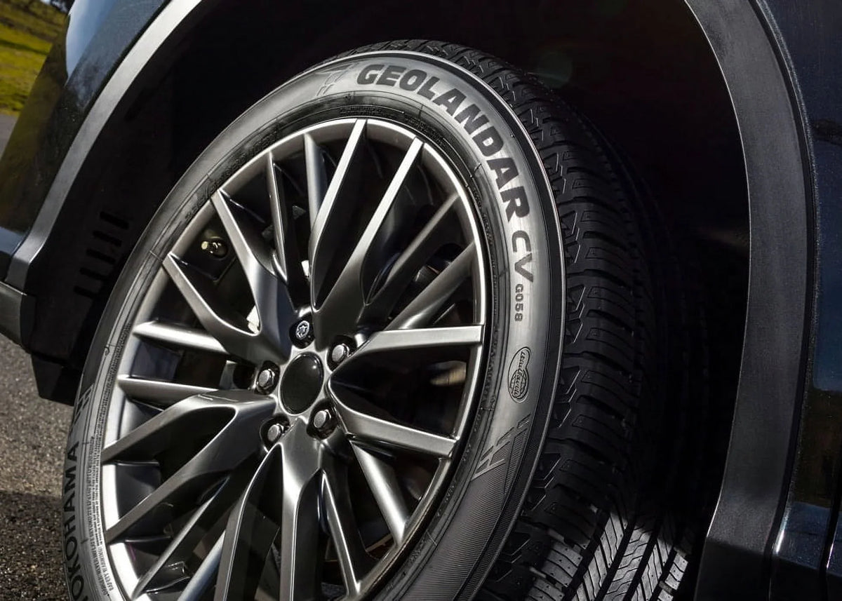 BW Yokohama 235/55R20 All Season G058 Geolandar CV 102V Tire