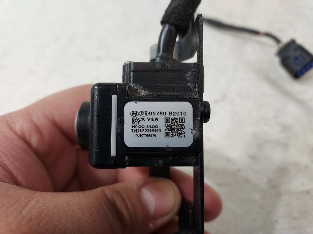 LKQ Mount View Camera Liftgate OEM Rear Kia Soul Pre-Owned 2017-2019 (Good)