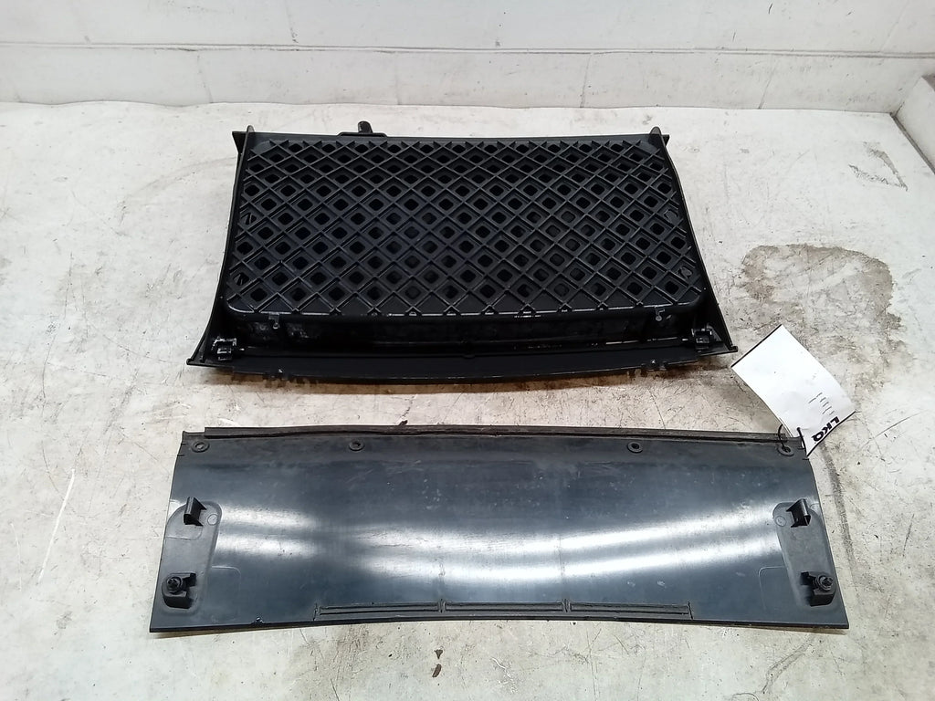 (Good) 05 Rack Roof Xterra OEM Storage Nissan Pre-Owned Cover With Bin
