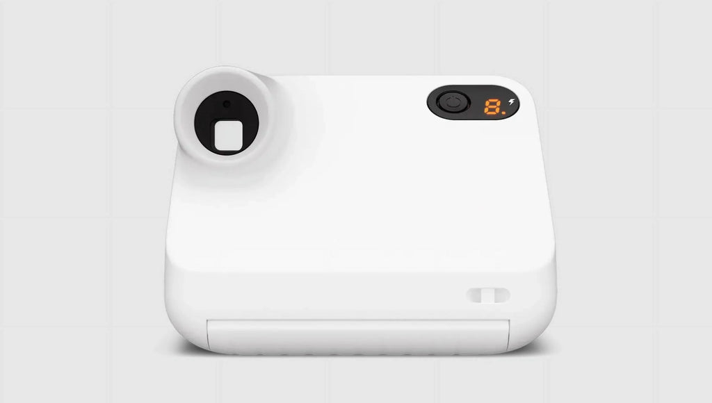 Polaroid White With Go Camera Mini Instant Clip, PRD6219