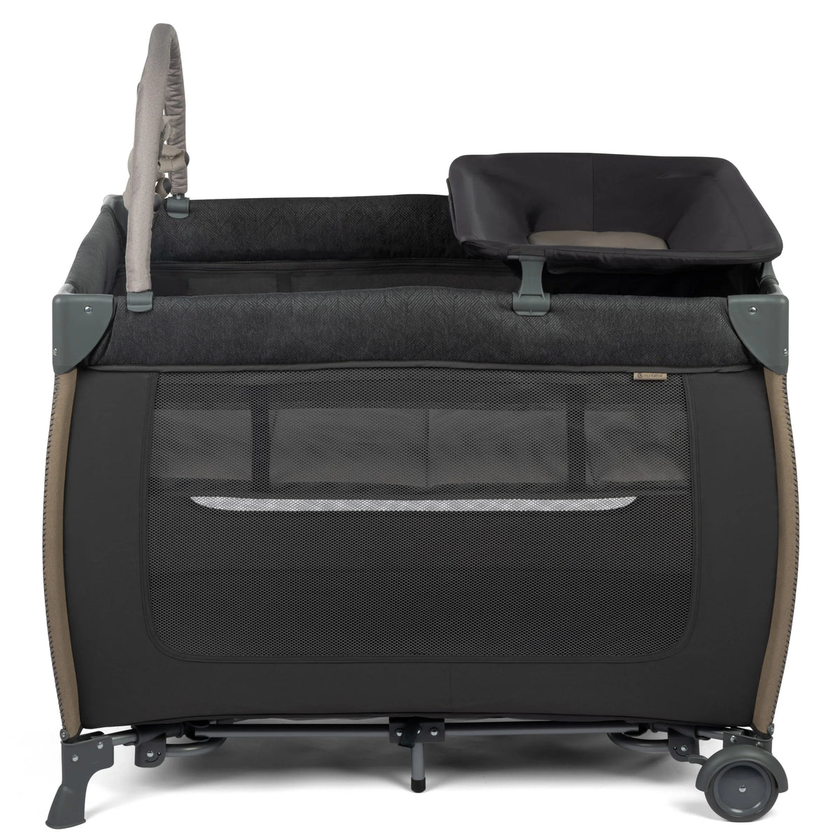 Size Yard Rocking Bassinet, with Full Castle Play Monbebe Point