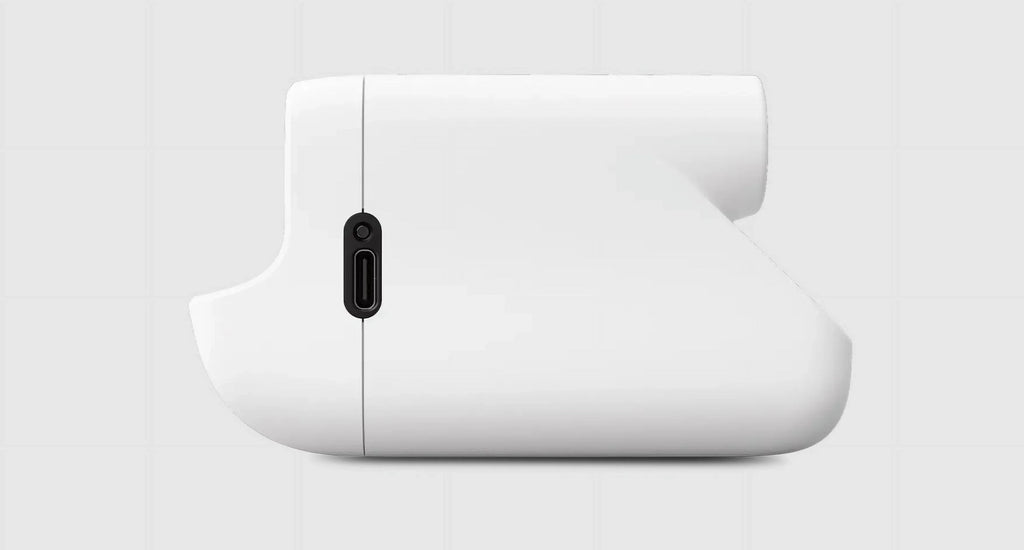 Polaroid White With Go Camera Mini Instant Clip, PRD6219