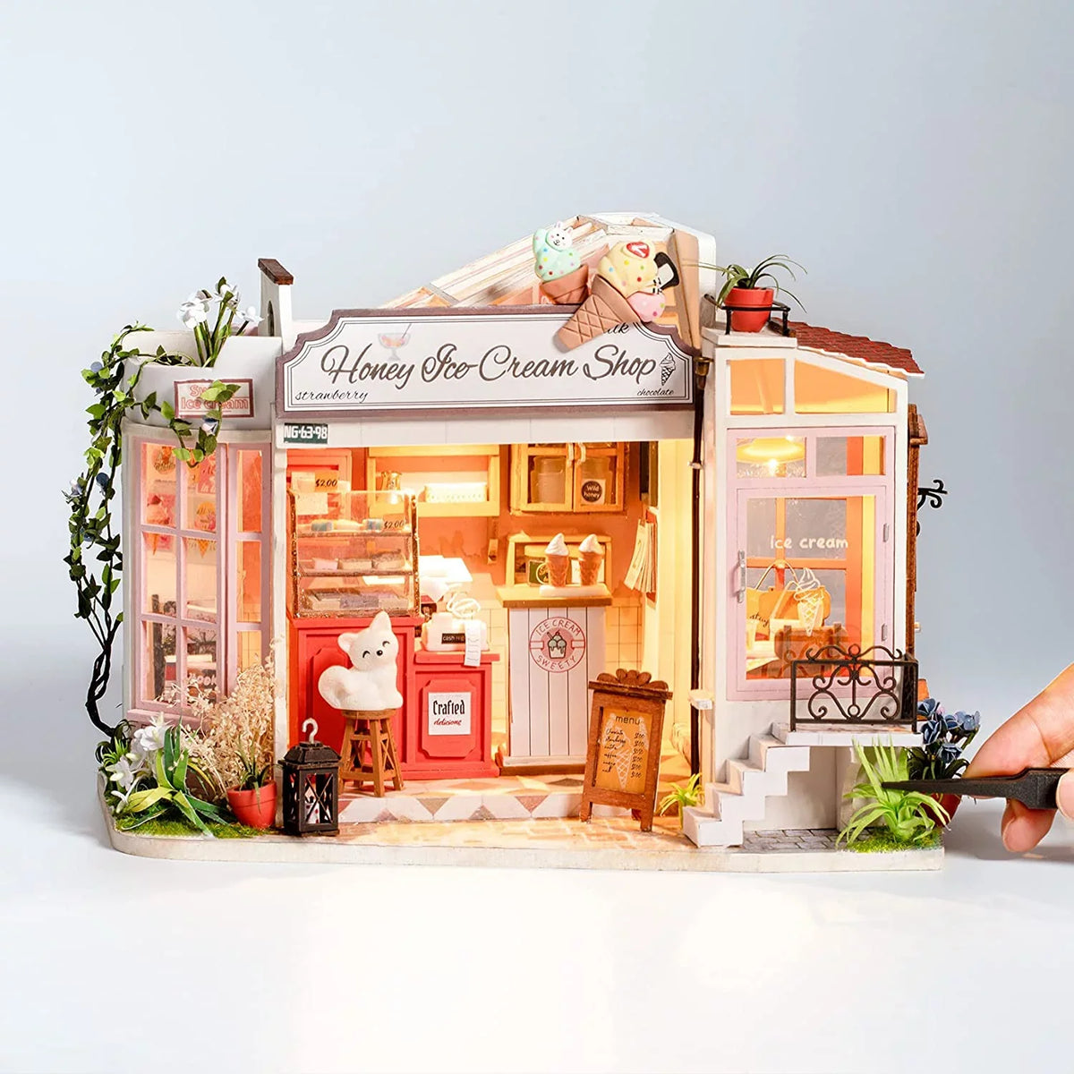 Kit Shop) Scale for Rolife DIY Decor Teens (Honey House Home Gifts Kit Adults Making Ice-Cream Tiny & Miniature 1/24 Dollhouse