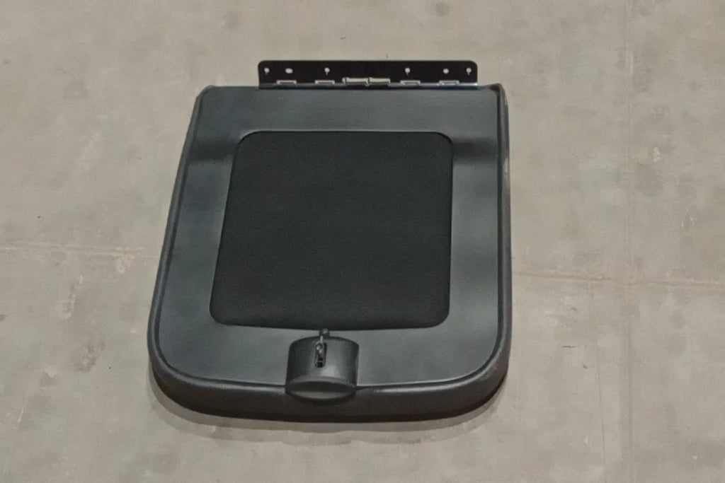 1500 Assembly Pre-Owned Lid Ram OEM Dodge 2002 Console (Good)