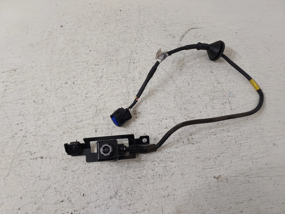 LKQ Mount View Camera Liftgate OEM Rear Kia Soul Pre-Owned 2017-2019 (Good)