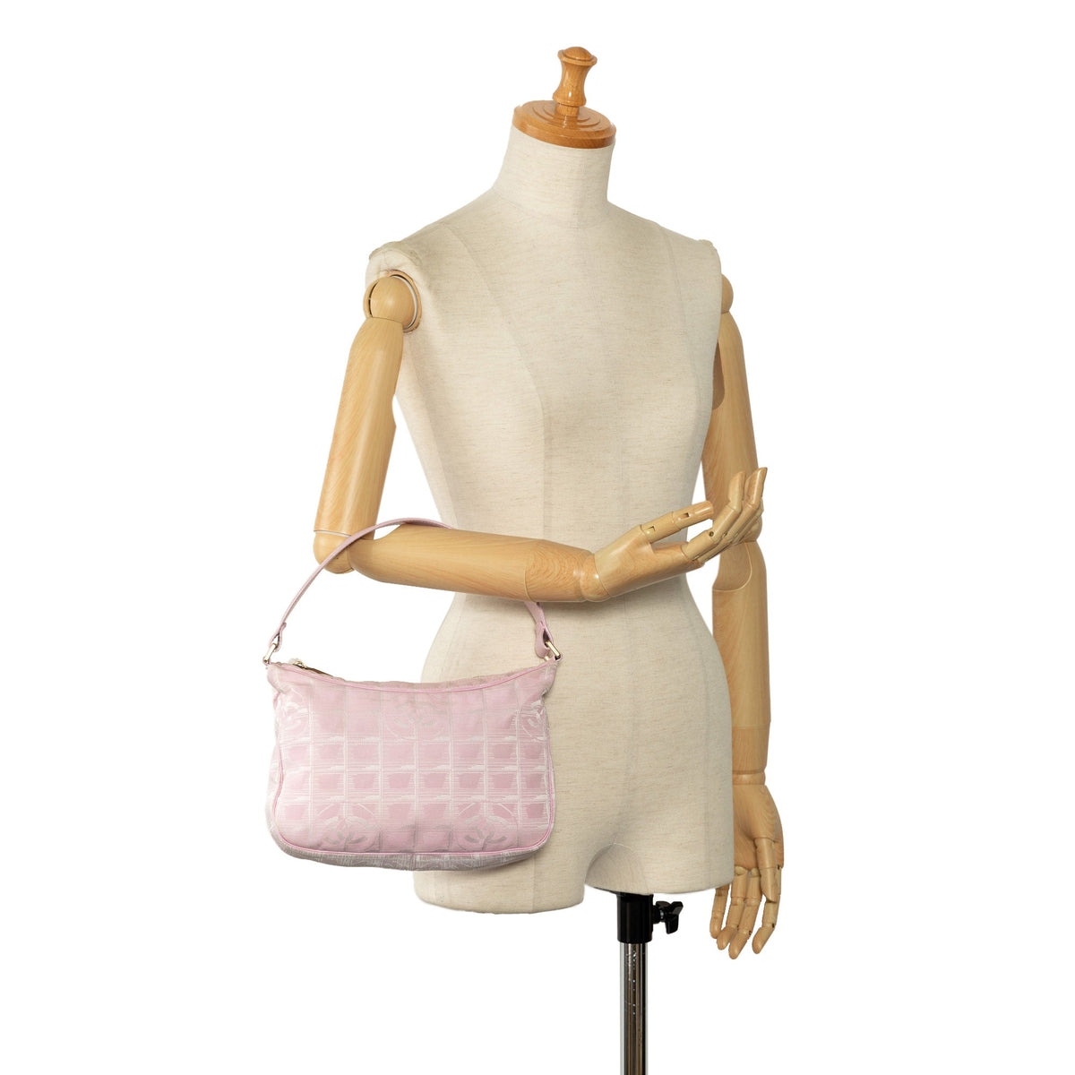 Authenticated New (Good) Travel Chanel Pink Unisex Handbag Fabric Pre-Owned Nylon HandleBag Top Line