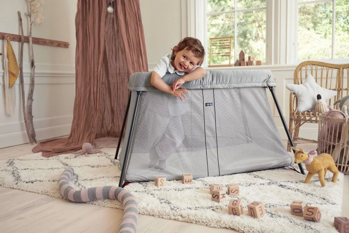 Pack Travel Light Fitted Bundle BabyBjorn Sheet Silver and Crib