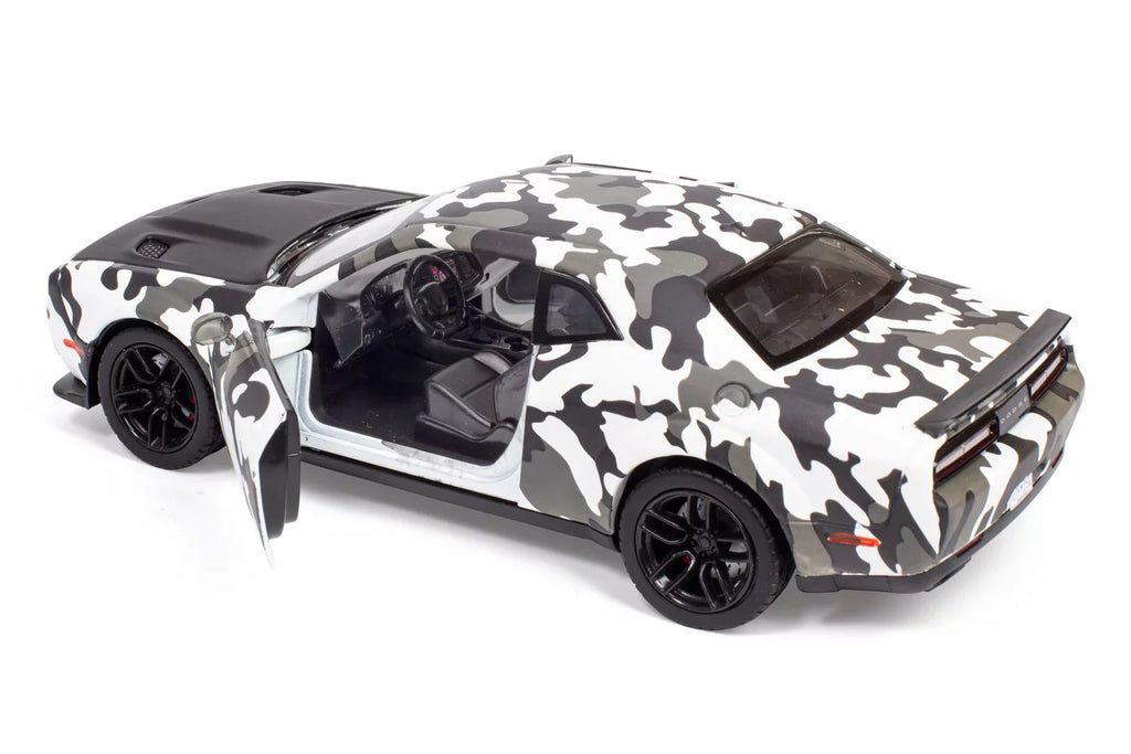 by Model Widebody All Diecast Hellcat Exclusive 2018 Camo Toys Star Challenger SRT 79350 1/24 Car Dodge Motormax Camouflage